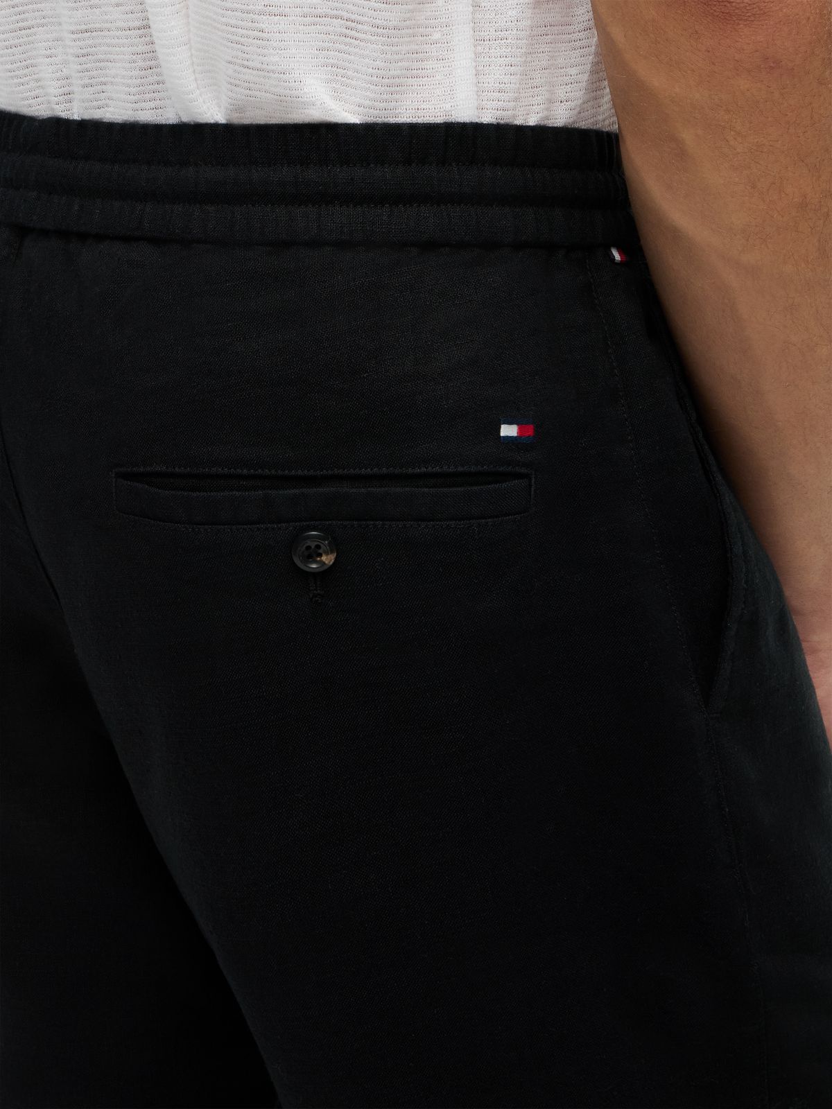Dover Regular Straight Linen Blend Chino Shorts — Black