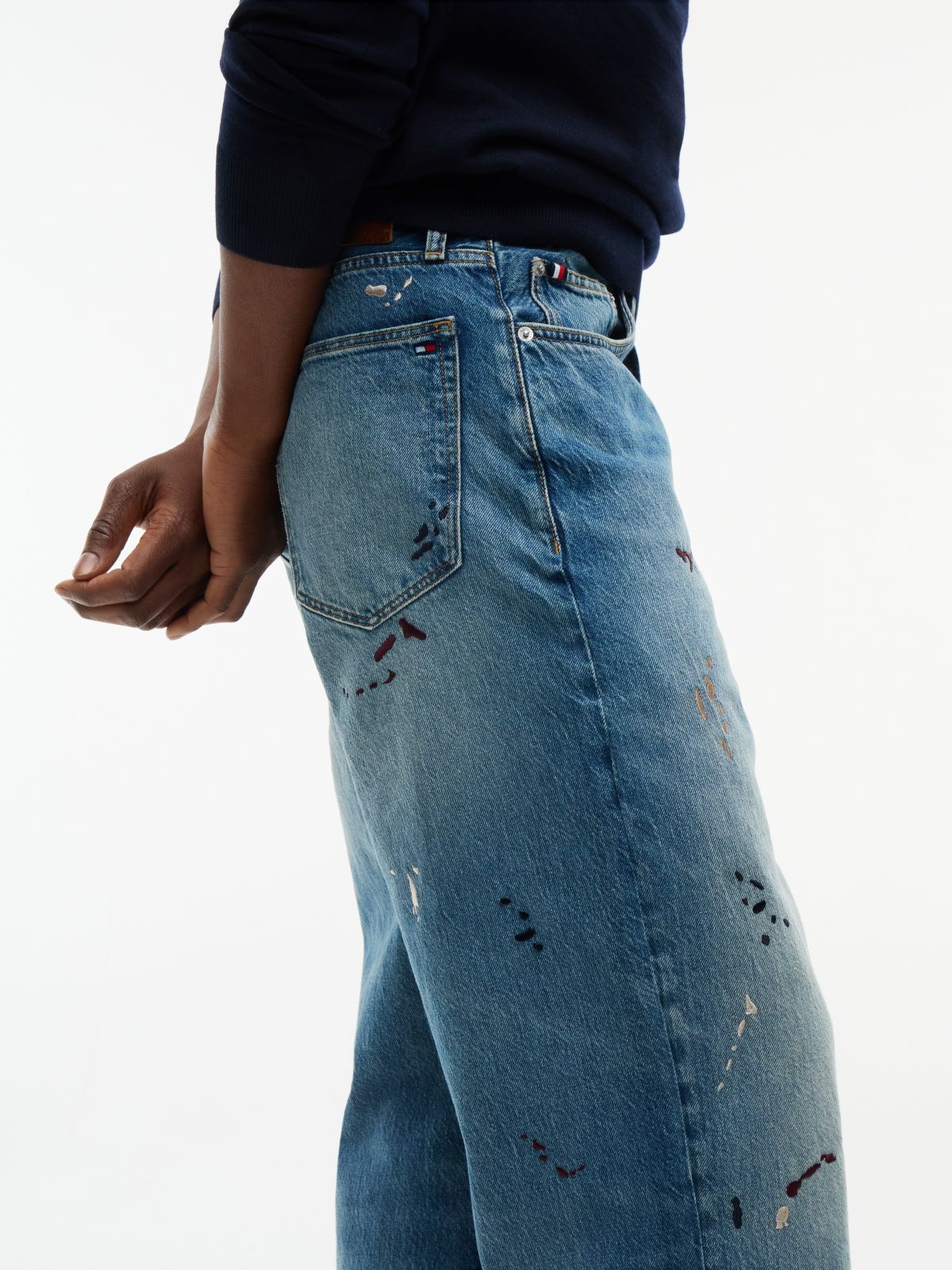 Grand Embroidery Loose Jeans — Denim