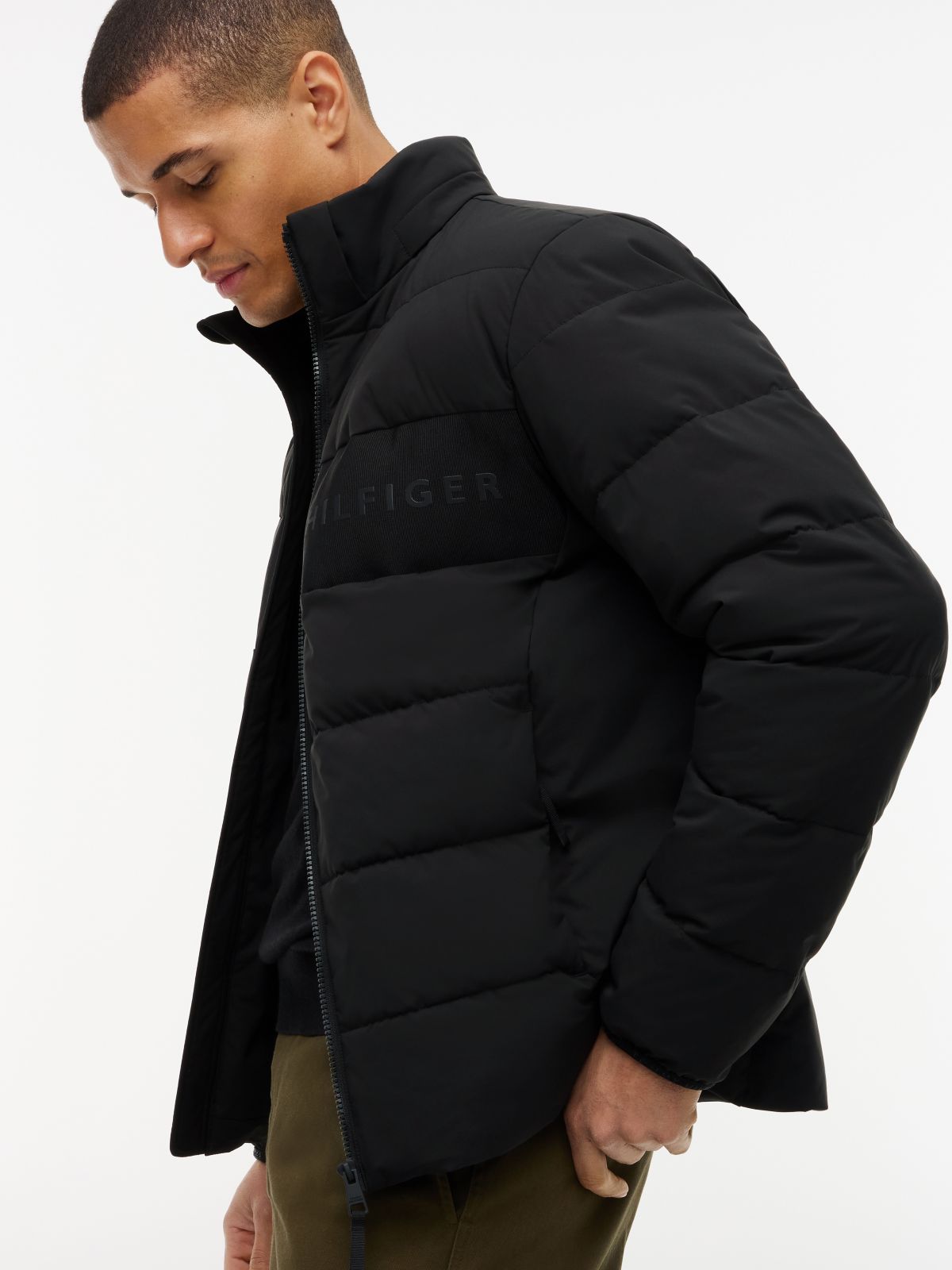 Detachable Hood Puffer Jacket — Black