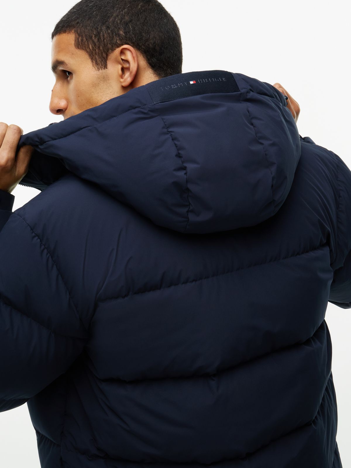 Logo Patch Down Hooded Puffer Jacket — Blue