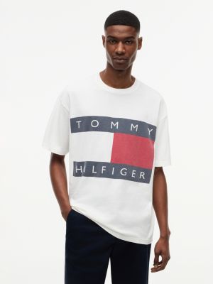 white oversized fit jersey-t-shirt mit flag-logo für herren - tommy hilfiger