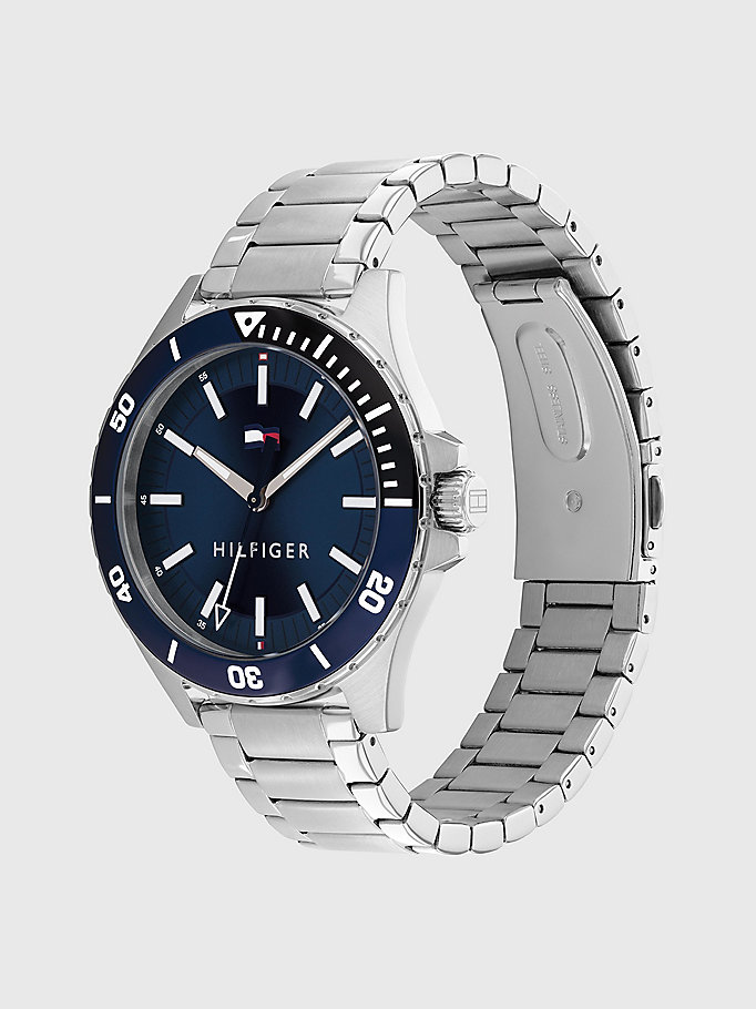 zilver horloge met schakelband en marineblauwe plaat voor heren - tommy hilfiger