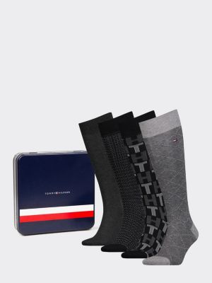 tommy hilfiger shoes store near me