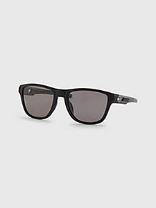 black rectangular flag detail sunglasses for men tommy hilfiger