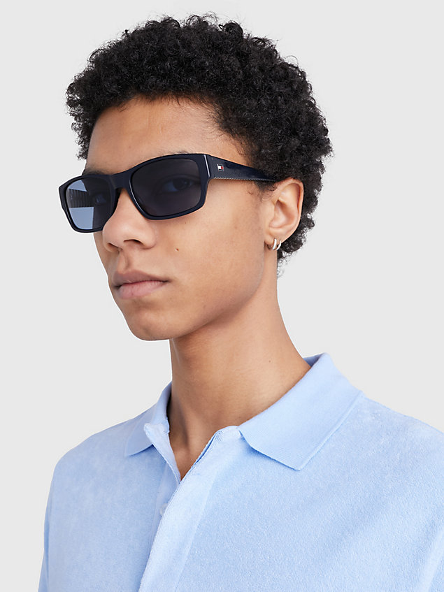 blue tonal flag rectangular sunglasses for men tommy hilfiger