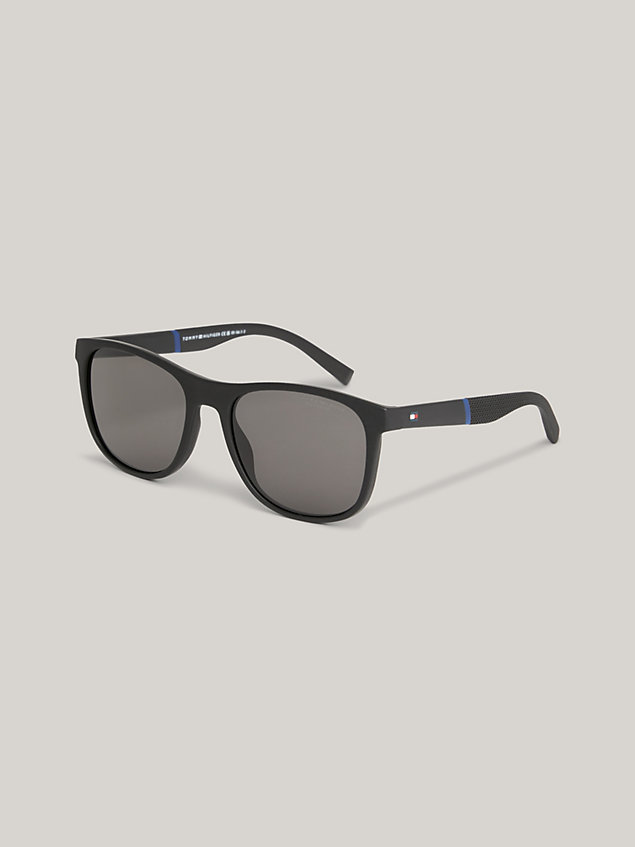 black ovale zonnebril met polo piquétextuur voor heren - tommy hilfiger