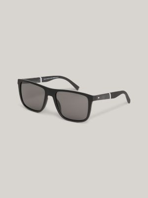 Tommy store hilfiger shades