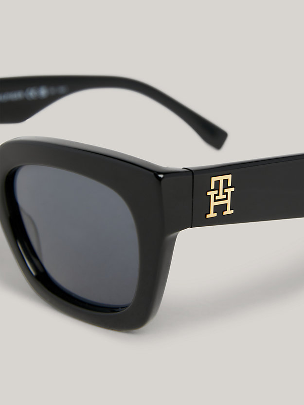 zwart zonnebril met cat-eye-montuur en th-monogram voor dames - tommy hilfiger