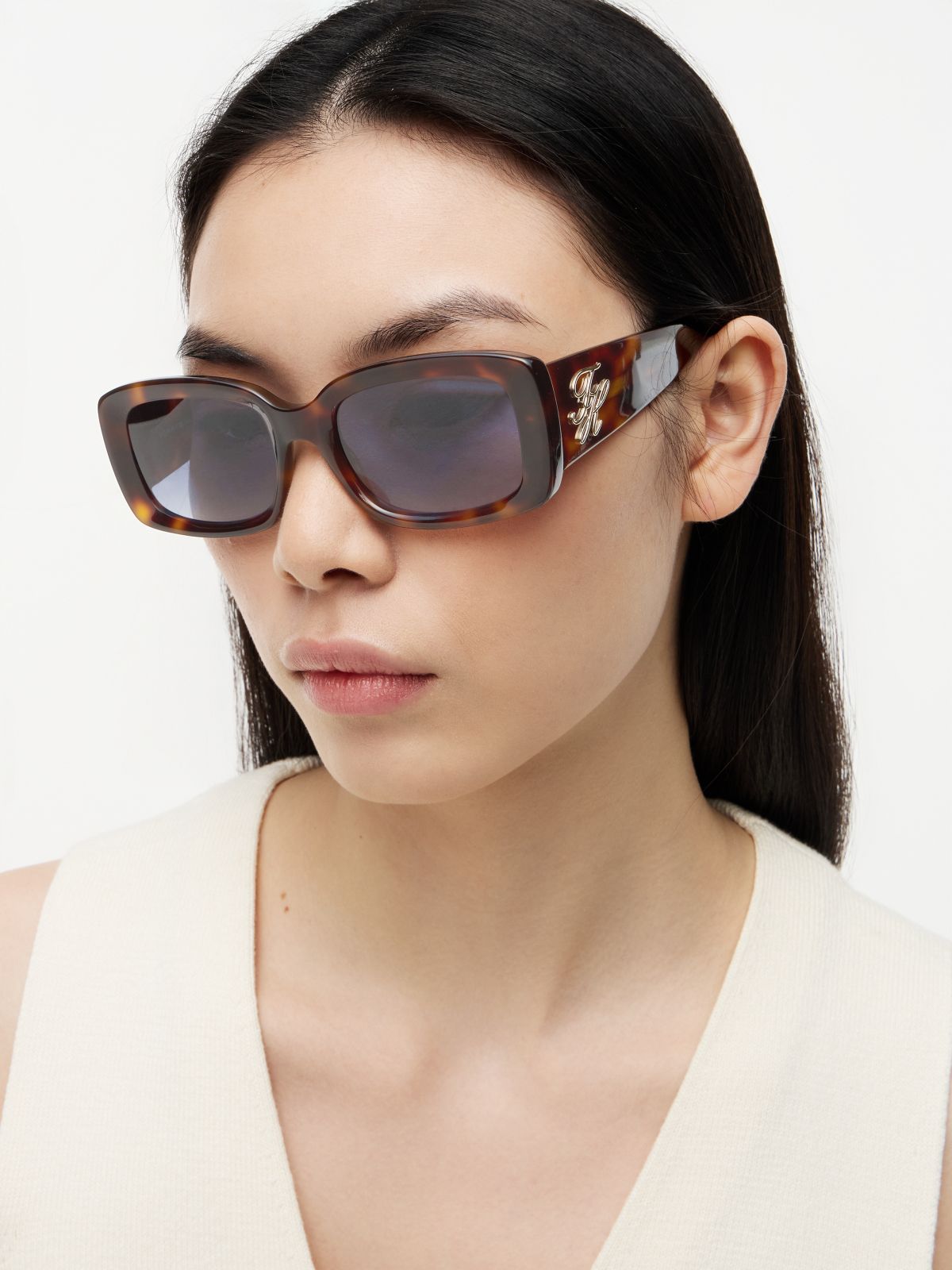Logo Plaque Rectangular Sunglasses — Brown