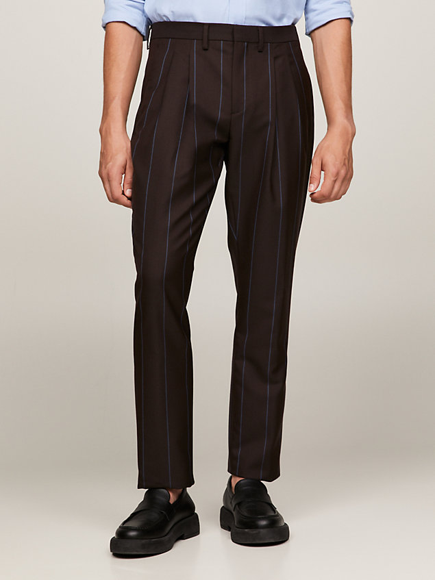 brown formalne spodnie o wąskim kroju w prążki dla mężczyźni - tommy hilfiger