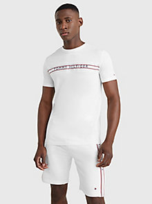 белый футболка signature с фирменными полосками и логотипом для мужчины - tommy hilfiger