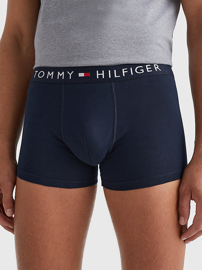 purple t-shirt, trunks and socks gift set for men tommy hilfiger