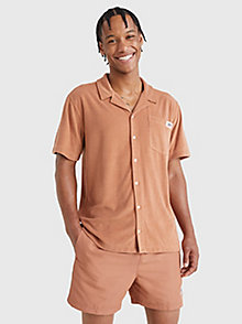 коричневый свободная пляжная рубашка essential с короткими рукавами для мужчины - tommy jeans