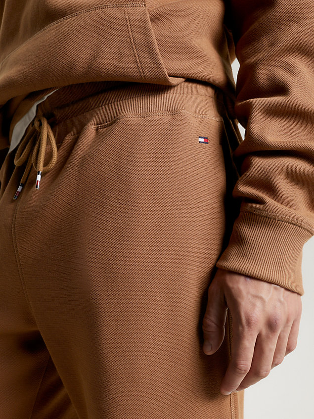 brown lounge-jogginghose aus piqué mit bündchen für herren - tommy hilfiger