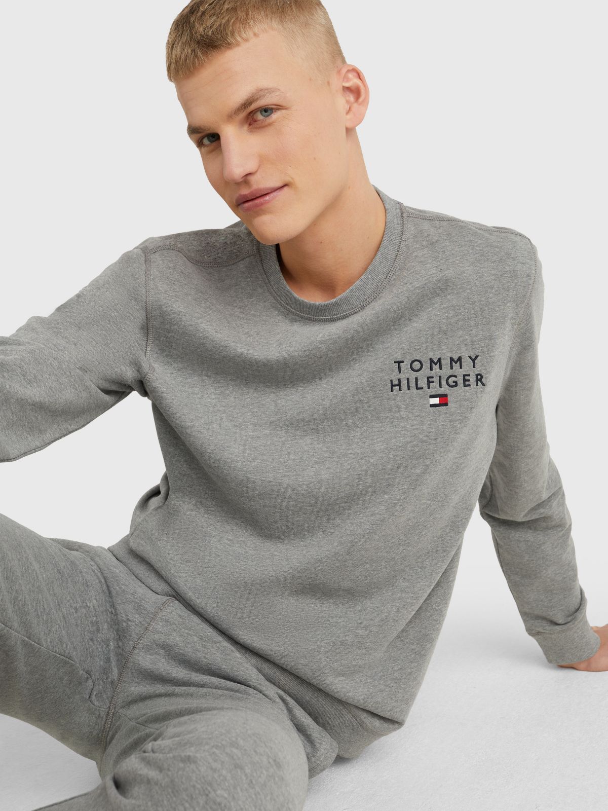TH Original Logo Lounge Track Top — Grey