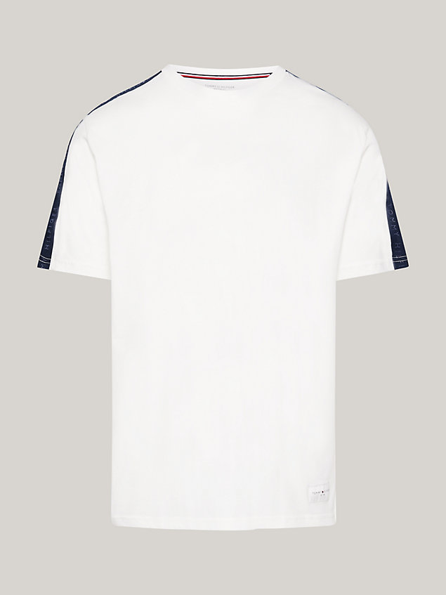 white th established logo tape lounge t-shirt for men tommy hilfiger