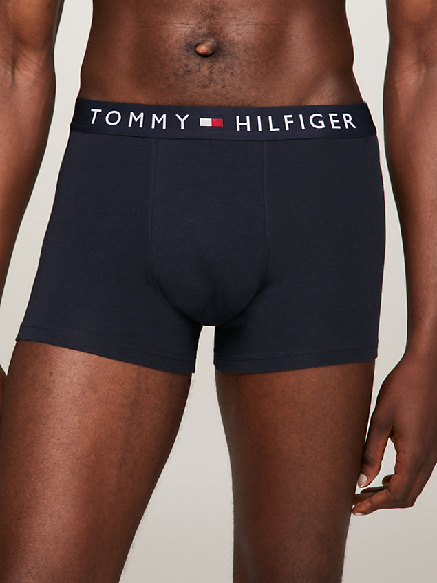 white 5-pack th original trunks and t-shirts gift set for men tommy hilfiger