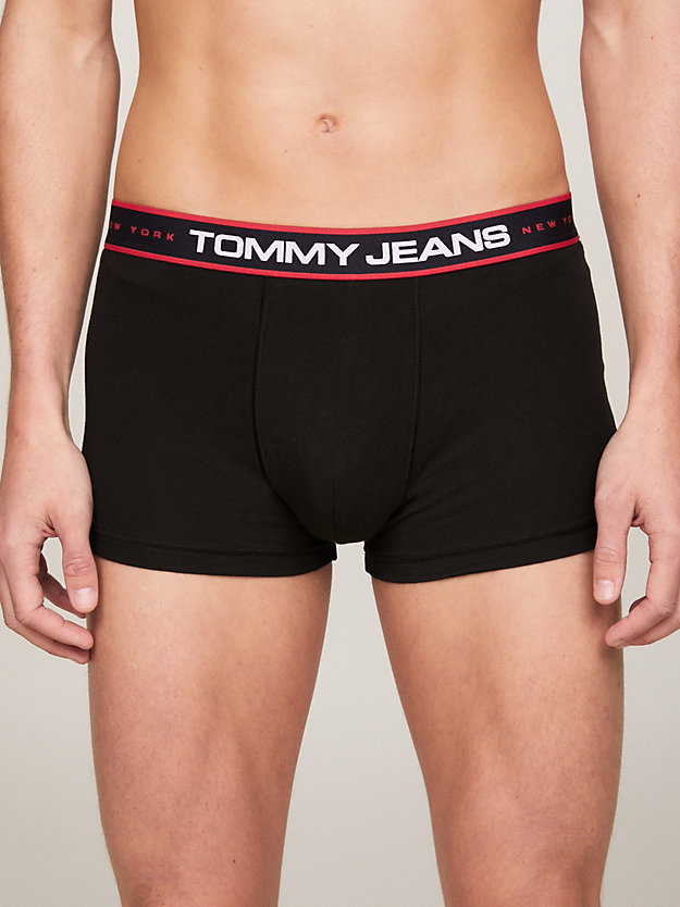 czarny zestaw podarunkowy 3 par bokserek new york dla mężczyźni - tommy jeans