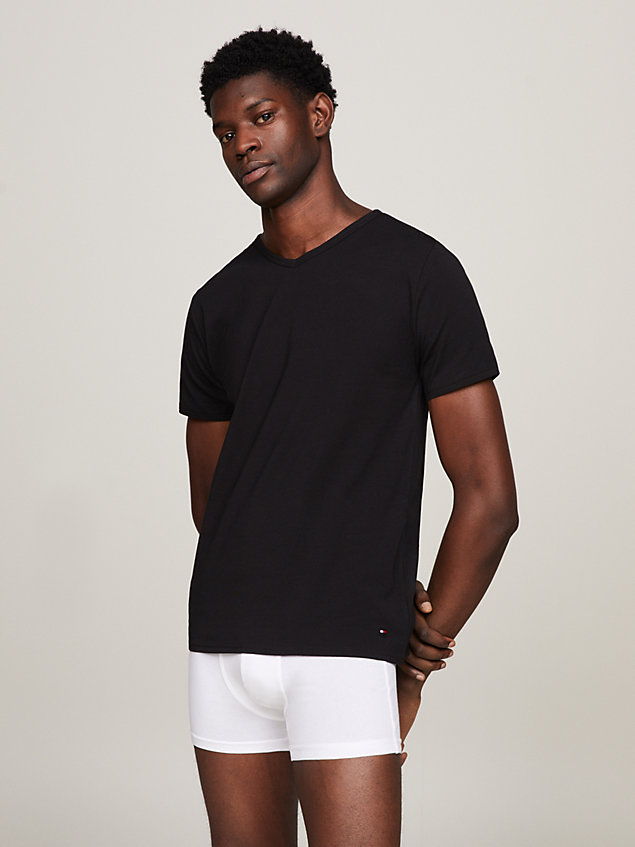 t-shirt in cotone con scollo a v (confezione da 3) black da uomo tommy hilfiger