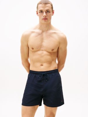 blue essential mittellange badeshorts für herren - tommy hilfiger