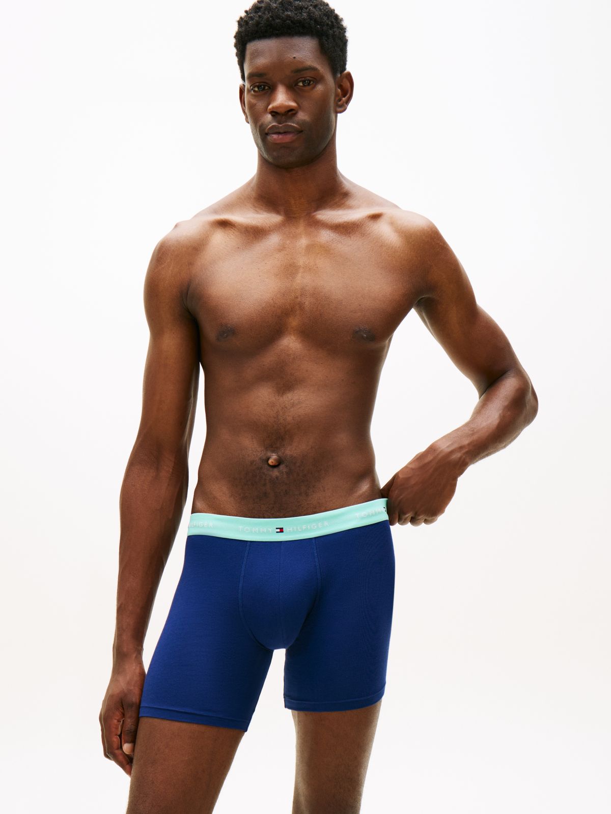 3-Pack Signature Contrast Waistband Boxer Briefs — Blue