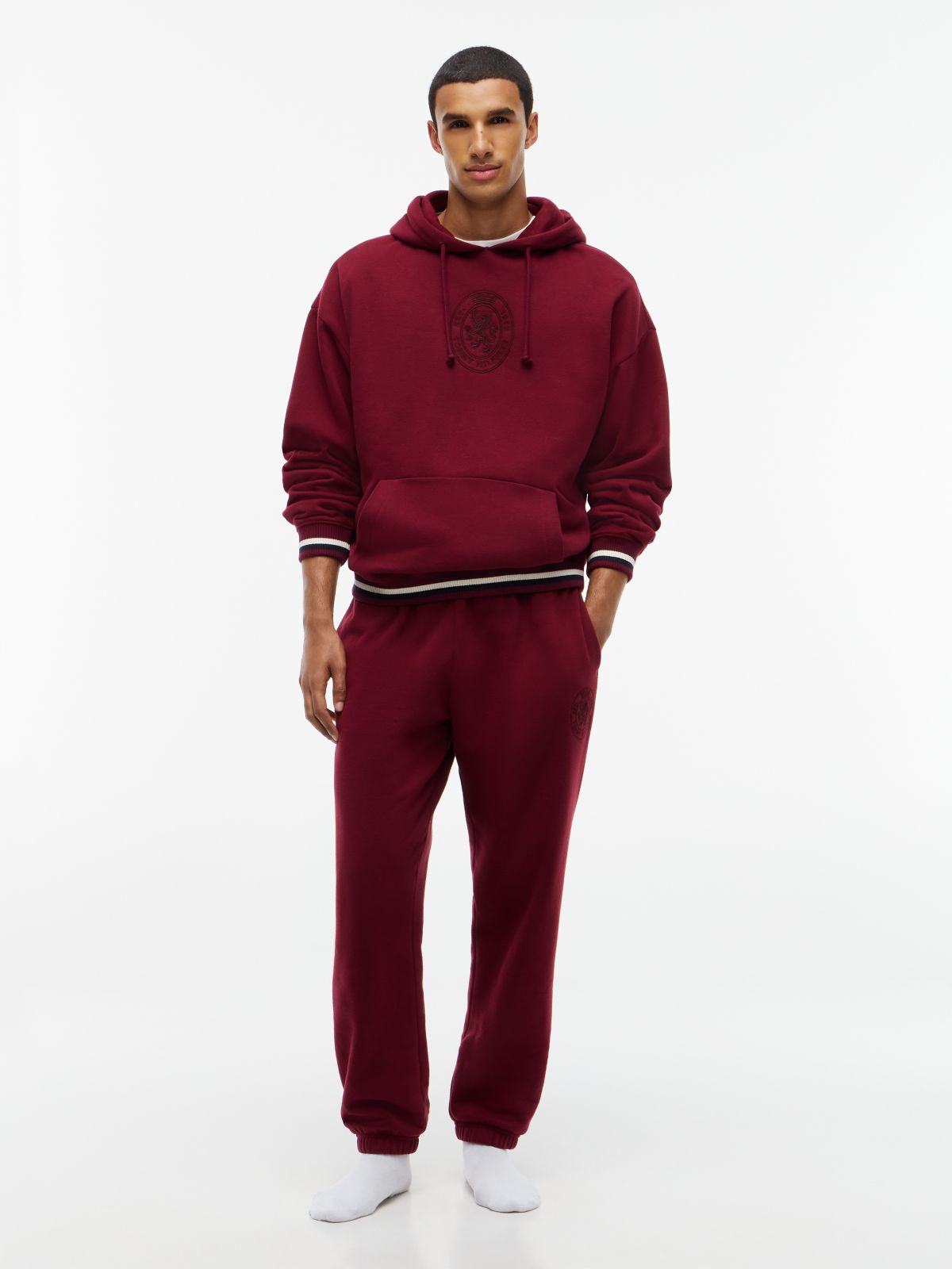 Crest Fleece Cuffed Lounge Joggers — Purple
