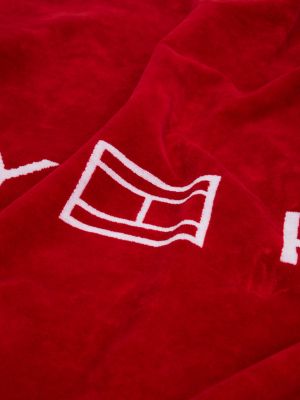 red strandtuch mit logo für gender-inclusive erwachsene - tommy hilfiger