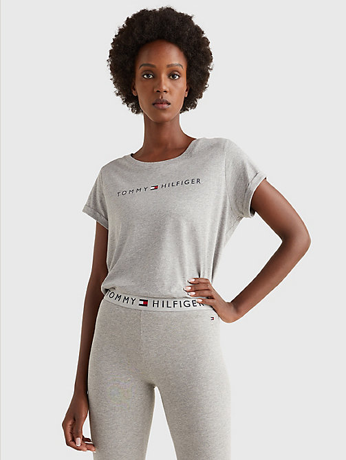 grey original logo turn-back cuff t-shirt for women tommy hilfiger