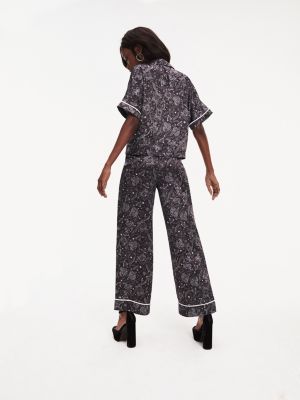tommy hilfiger pyjama set