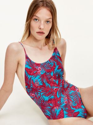 tommy hilfiger beachwear