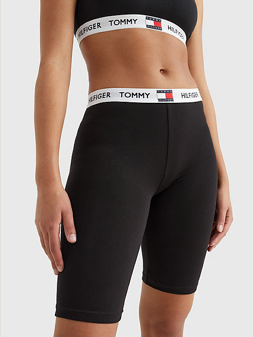 pantalón corto de ciclista tommy 85 con logos negro de mujer tommy hilfiger