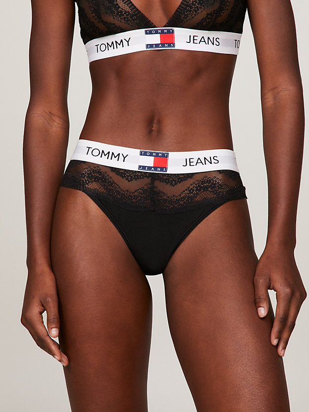 zwart heritage string met gebloemd kant en logo's voor dames - tommy jeans