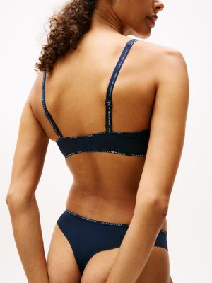 blau nahtloser string mit logomuster für damen - tommy hilfiger