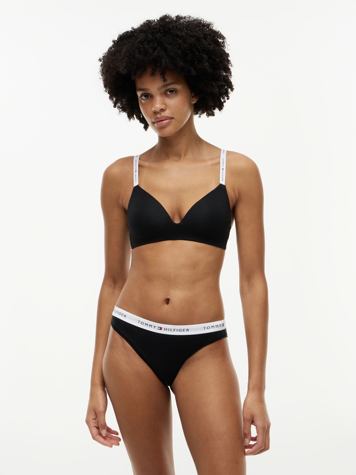 Essential 3-Pack Repeat Logo Waistband Briefs — Black