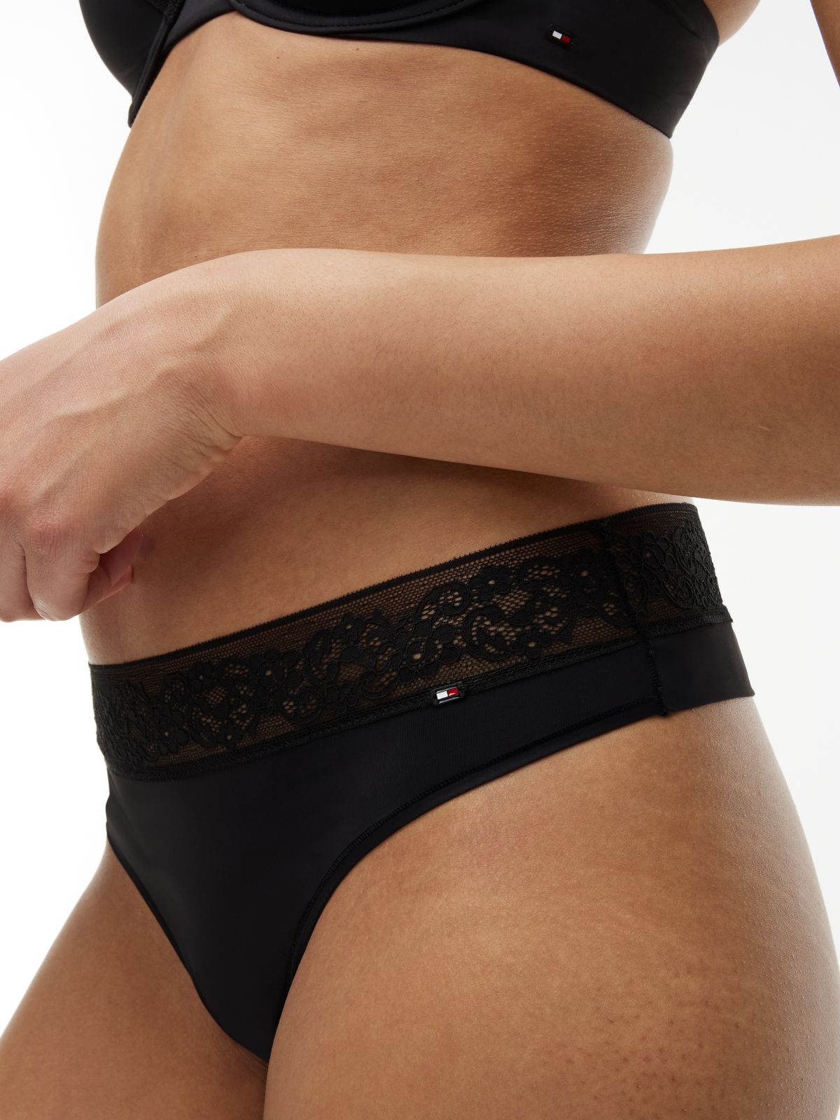 Floral Lace Thong — Black