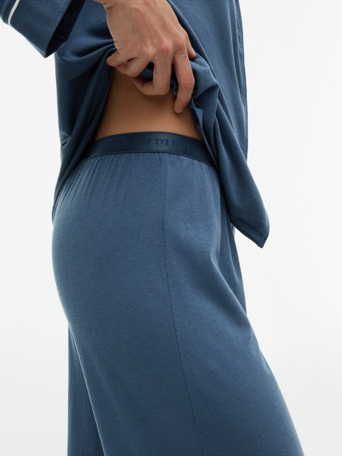 Essential Piping Relaxed Pyjama Set — Blue