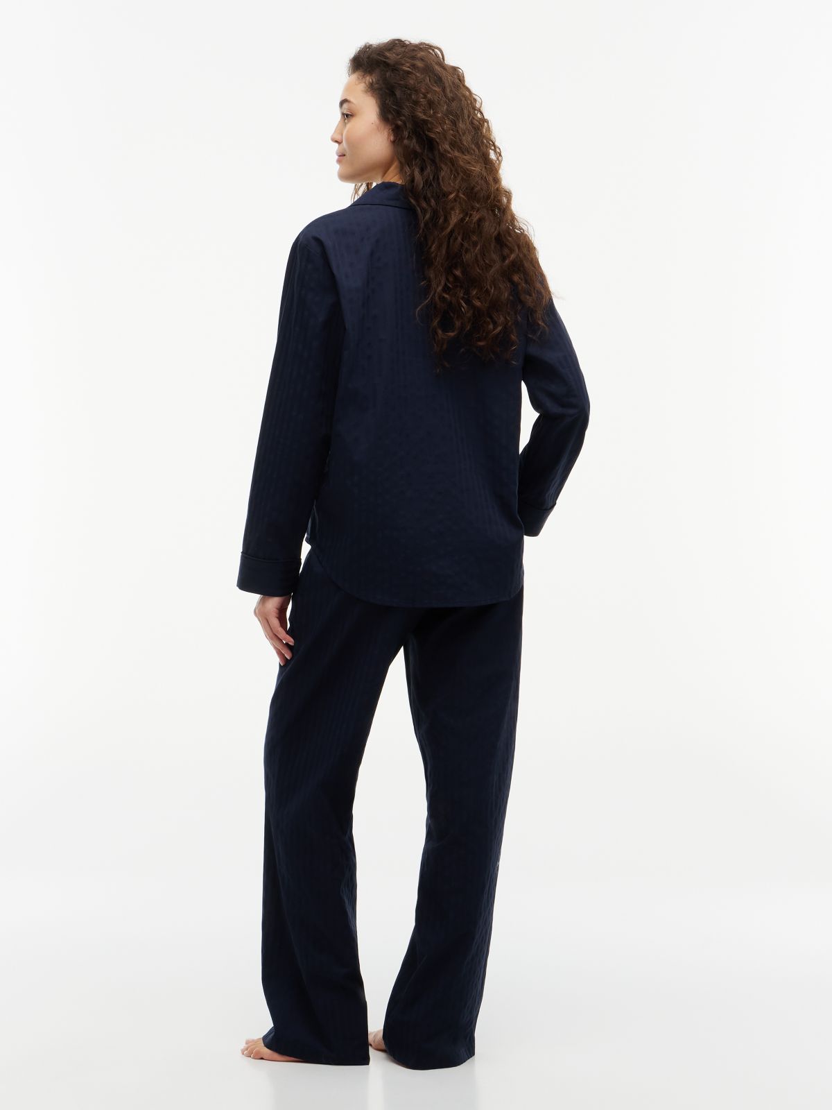Crest Woven Dobby Long Sleeve Pyjama Set — Red