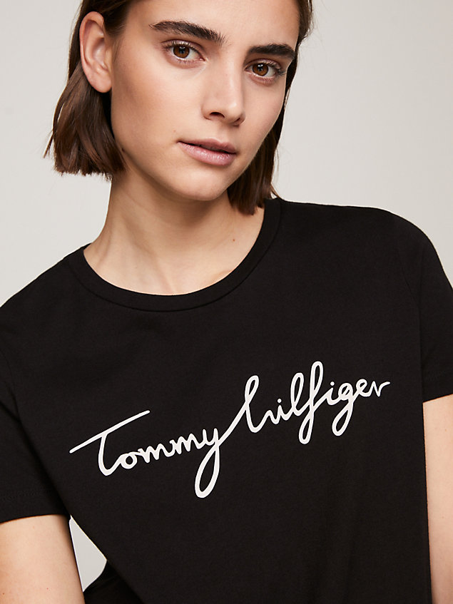 black heritage crew neck logo t-shirt for women tommy hilfiger