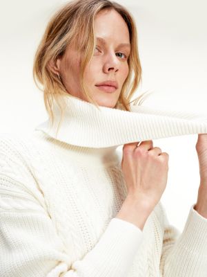 Cable Knit Roll Neck Jumper | WHITE 
