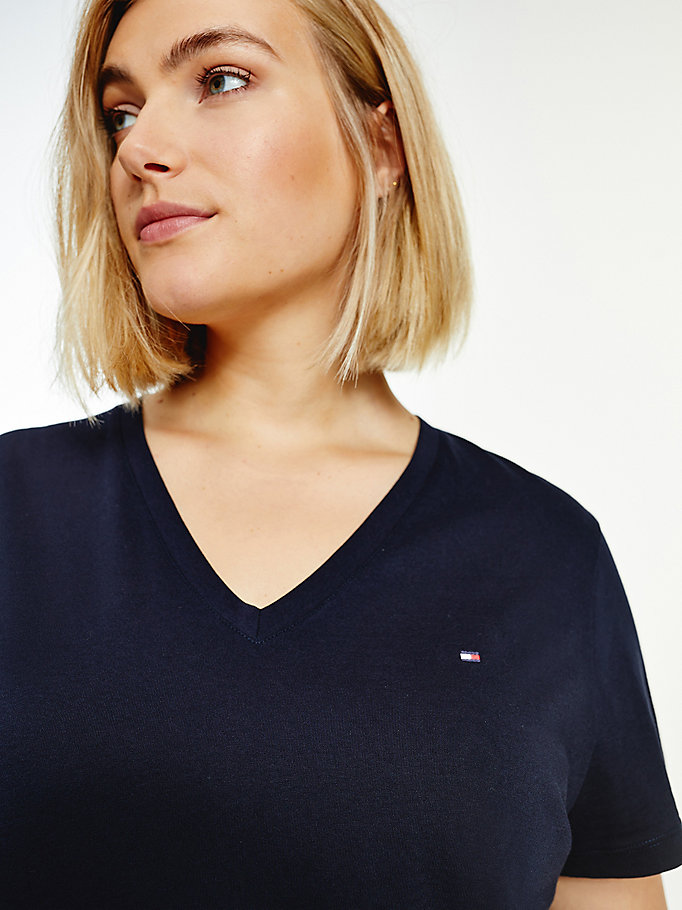 blue curve organic cotton v-neck slim t-shirt for women tommy hilfiger