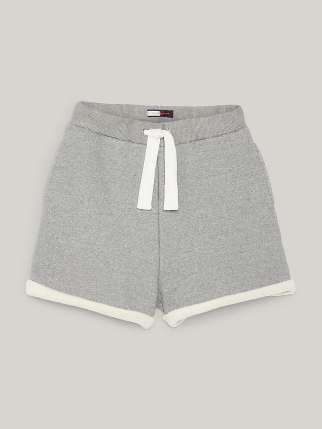 grey classics relaxed fit sweat-shorts mit wappen für damen - tommy hilfiger