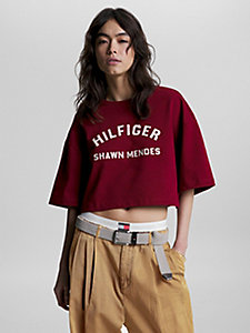 t-shirt crop tommy hilfiger x shawn mendes relaxed fit rosso da donna tommy hilfiger
