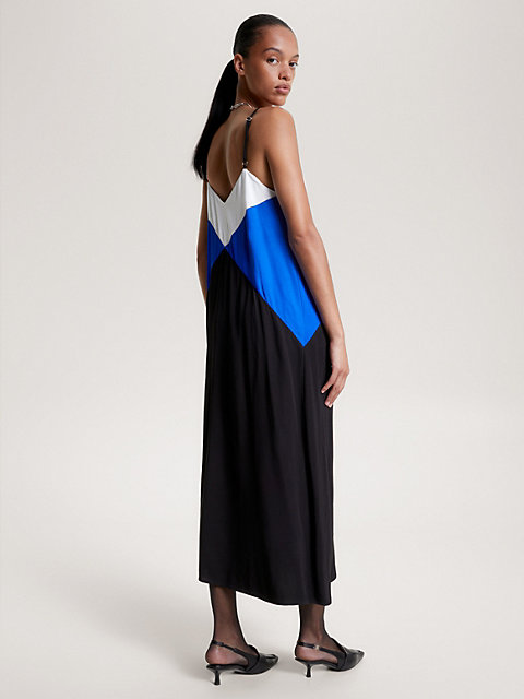 blue sukienka maxi o luźnym kroju z blokami kolorów dla kobiety - tommy hilfiger