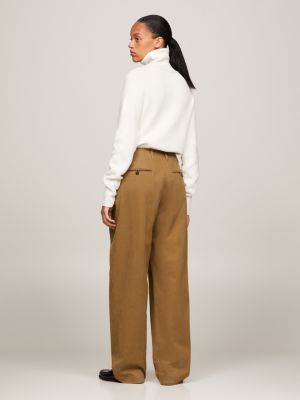 Relaxed fit best sale pleated chino