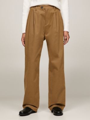 Relaxed Straight Leg Pleated Chinos | Brown | Tommy Hilfiger