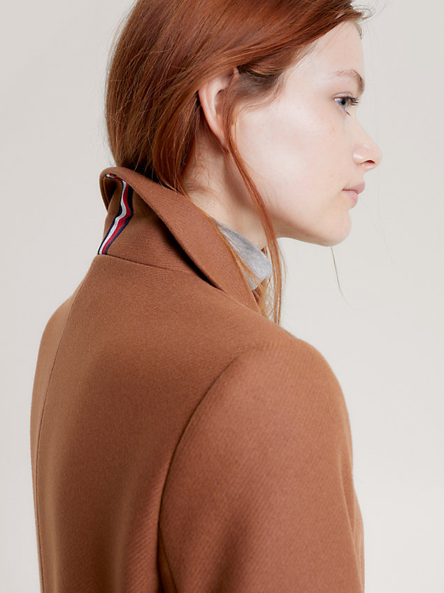 brown jednorzędowy wełniany płaszcz classics dla kobiety - tommy hilfiger