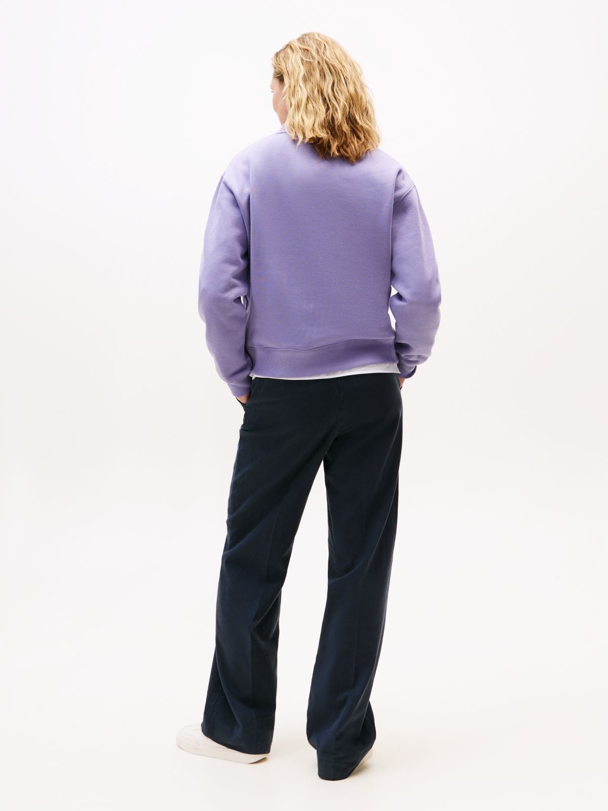 Logo Signature Crew Neck Sweatshirt — Purple