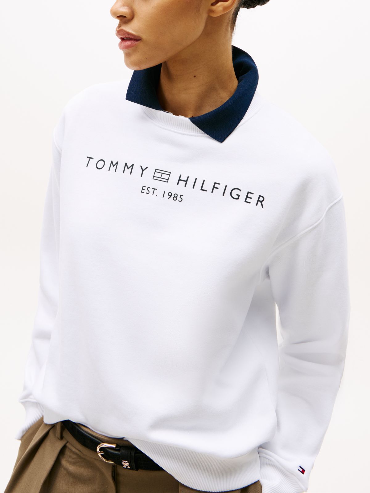 Logo Signature Crew Neck Sweatshirt — White