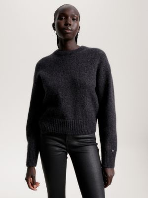 Black tommy hilfiger store jumper womens