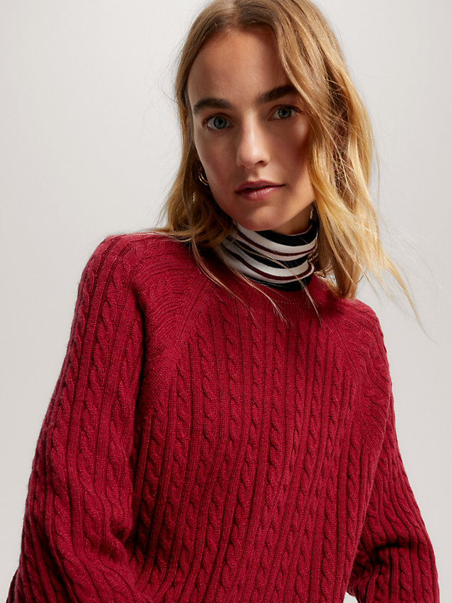 red relaxed fit kabelgebreide sweaterjurk van wol voor dames - tommy hilfiger